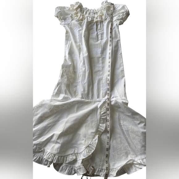 Hilo Hattie Hawaiian Muu Muu Dress Cream Ruffled Dress Small - Picture 6 of 6